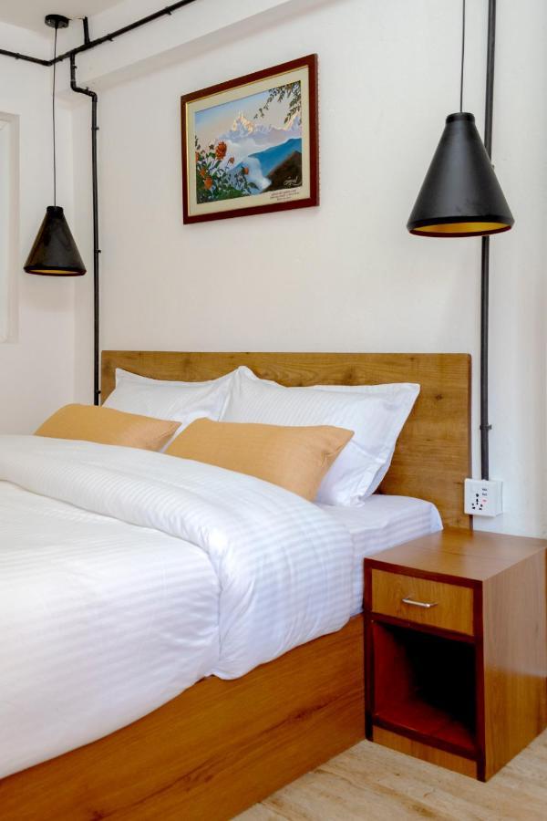 Nexus Inn- The Aparthotel Kathmandu Exteriör bild