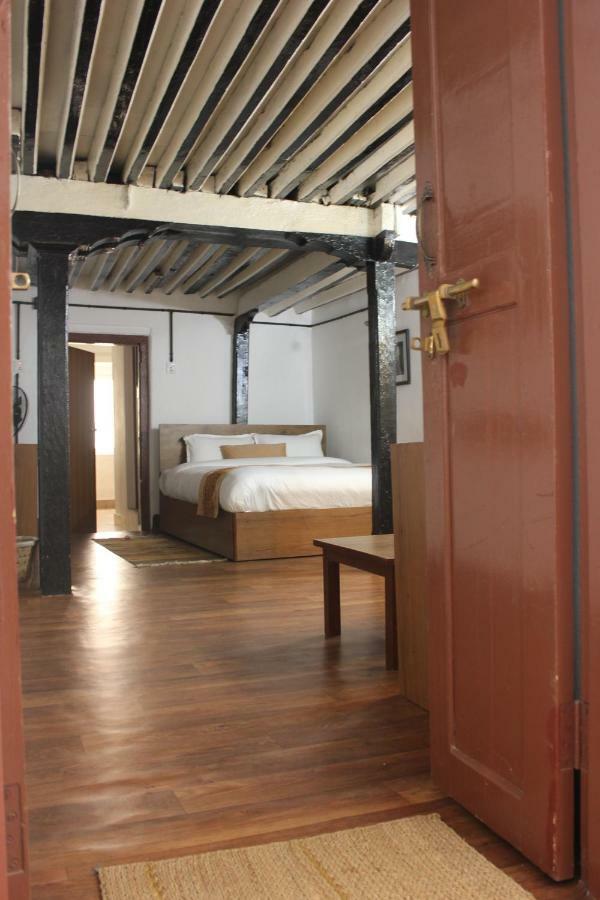 Nexus Inn- The Aparthotel Kathmandu Exteriör bild