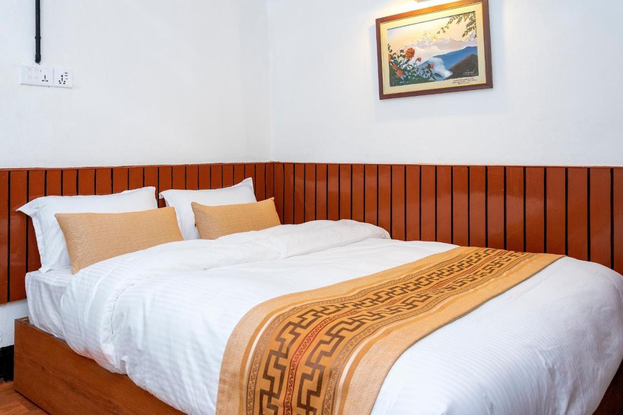 Nexus Inn- The Aparthotel Kathmandu Exteriör bild